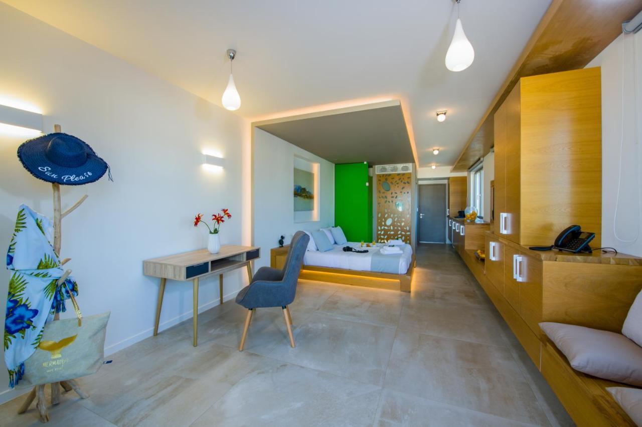 Lilium Luxury Suites Agia Marina  Exterior photo